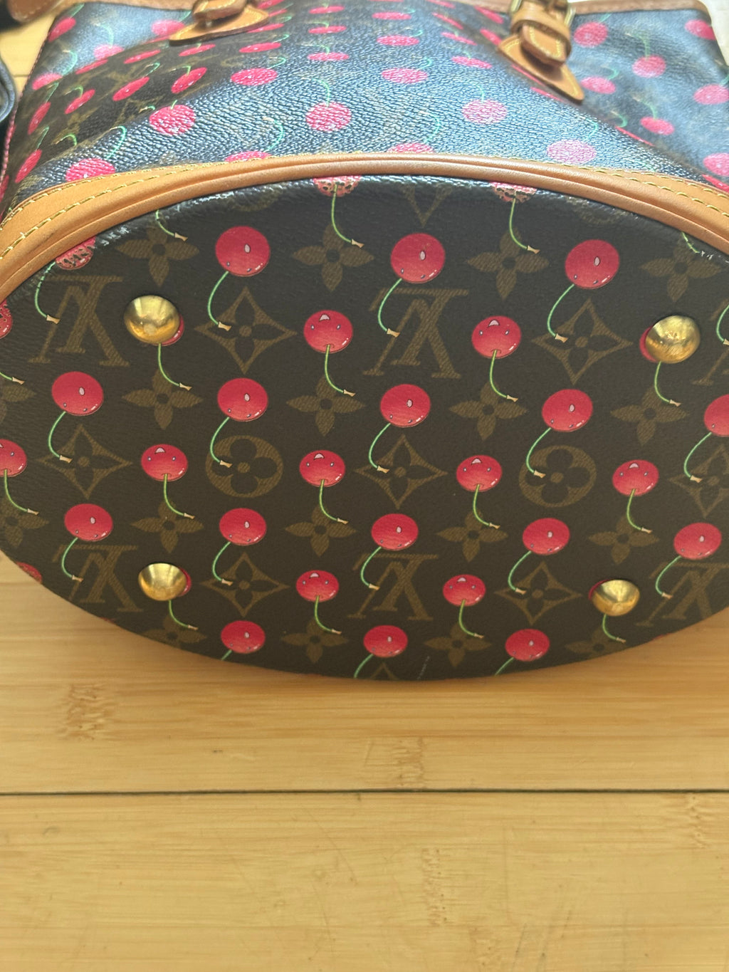 Louis vuitton Murakami cherry bucket bag and pouch